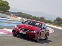 Mercedes-Benz C 63 AMG Coupe Black Series (2012) - picture 11 of 23