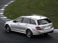 Mercedes-Benz C 63 AMG Estate (2008) - picture 3 of 6