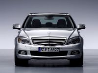Mercedes-Benz C Class (2008) - picture 2 of 7