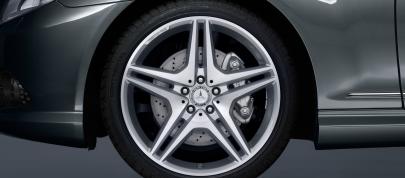 Mercedes-Benz CL 500 '100 years of the trademark' edition (2009) - picture 4 of 9