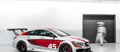 Mercedes-Benz CLA 45 AMG Racing Series (2013) - picture 4 of 9