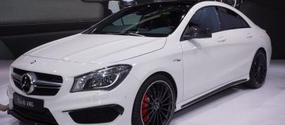 Mercedes-Benz CLA45 AMG New York (2013) - picture 4 of 8