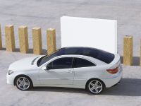 Mercedes-Benz CLC Class (2009) - picture 10 of 12