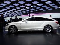 Mercedes-Benz CLS-Class Shanghai (2013) - picture 2 of 3