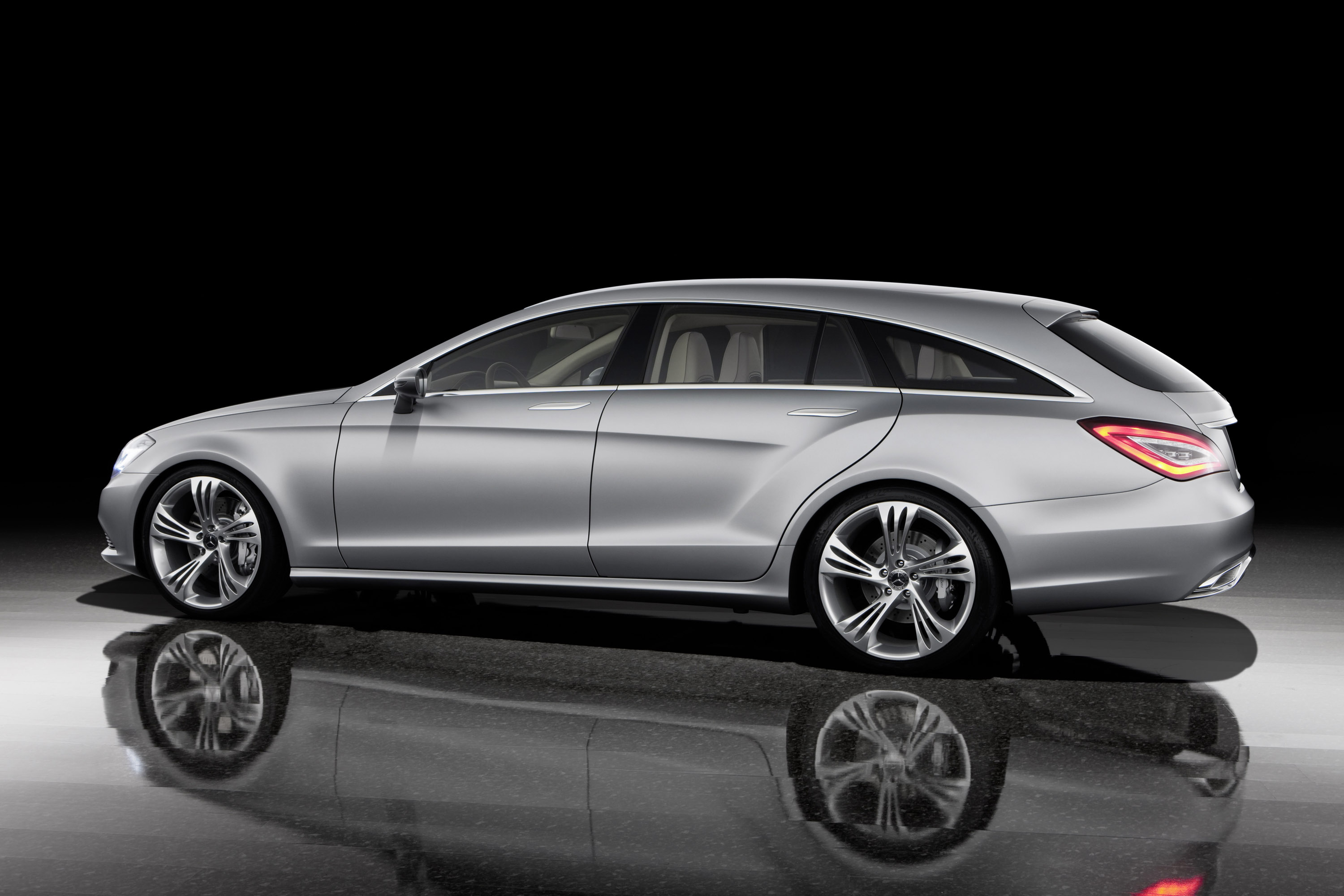 Mercedes-Benz CLS Shooting Break Concept