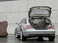 Mercedes-Benz CLS Shooting Break Concept (2010) - picture 11 of 41