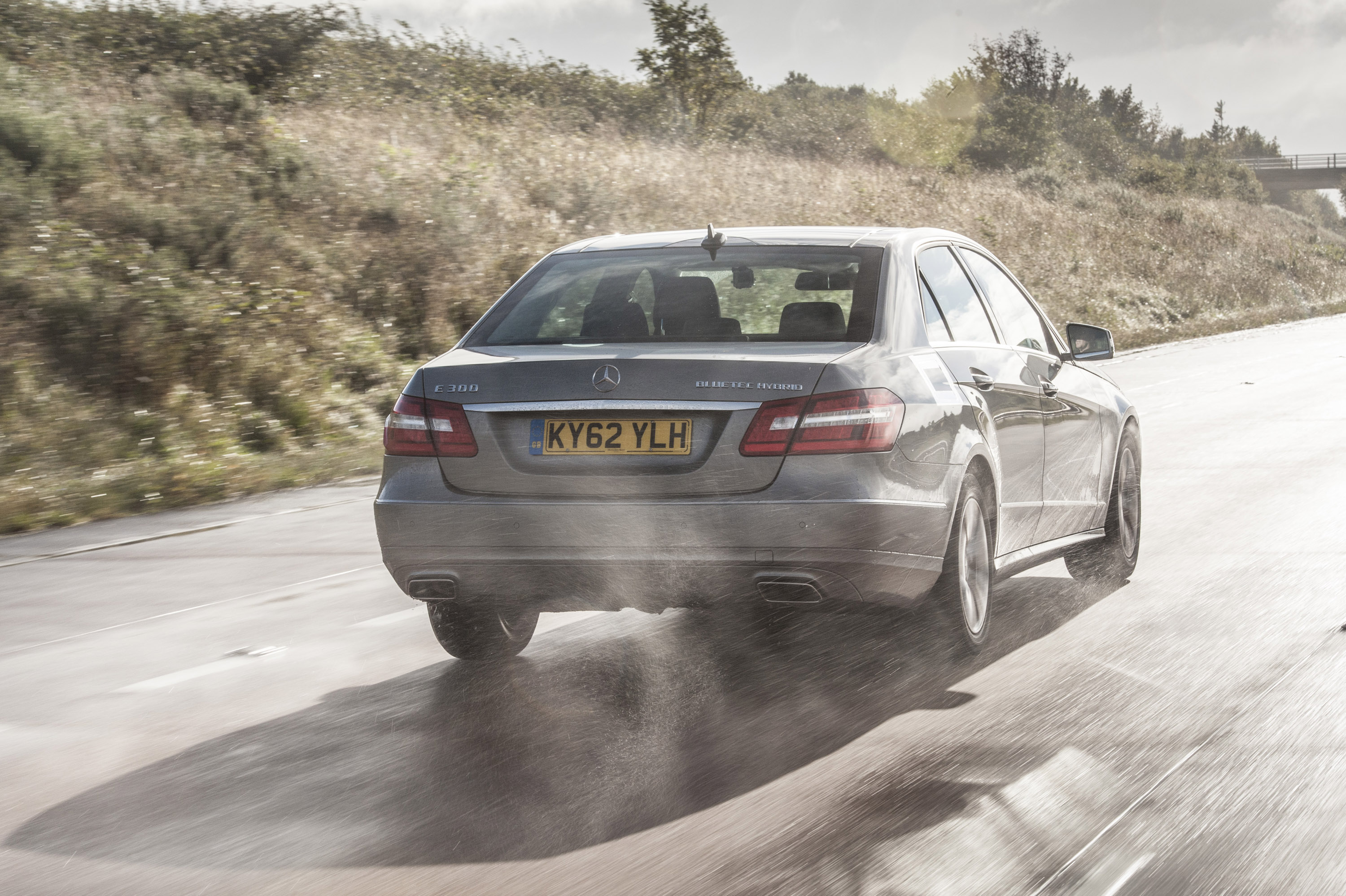 Mercedes-Benz E 300 BlueTEC Hybrid Challenge