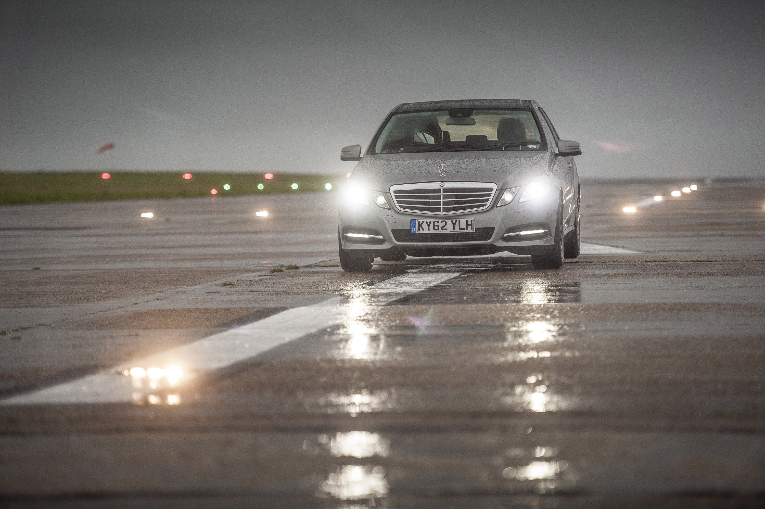 Mercedes-Benz E 300 BlueTEC Hybrid Challenge