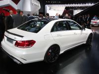 Mercedes-Benz E 63 AMG saloon Detroit (2013)