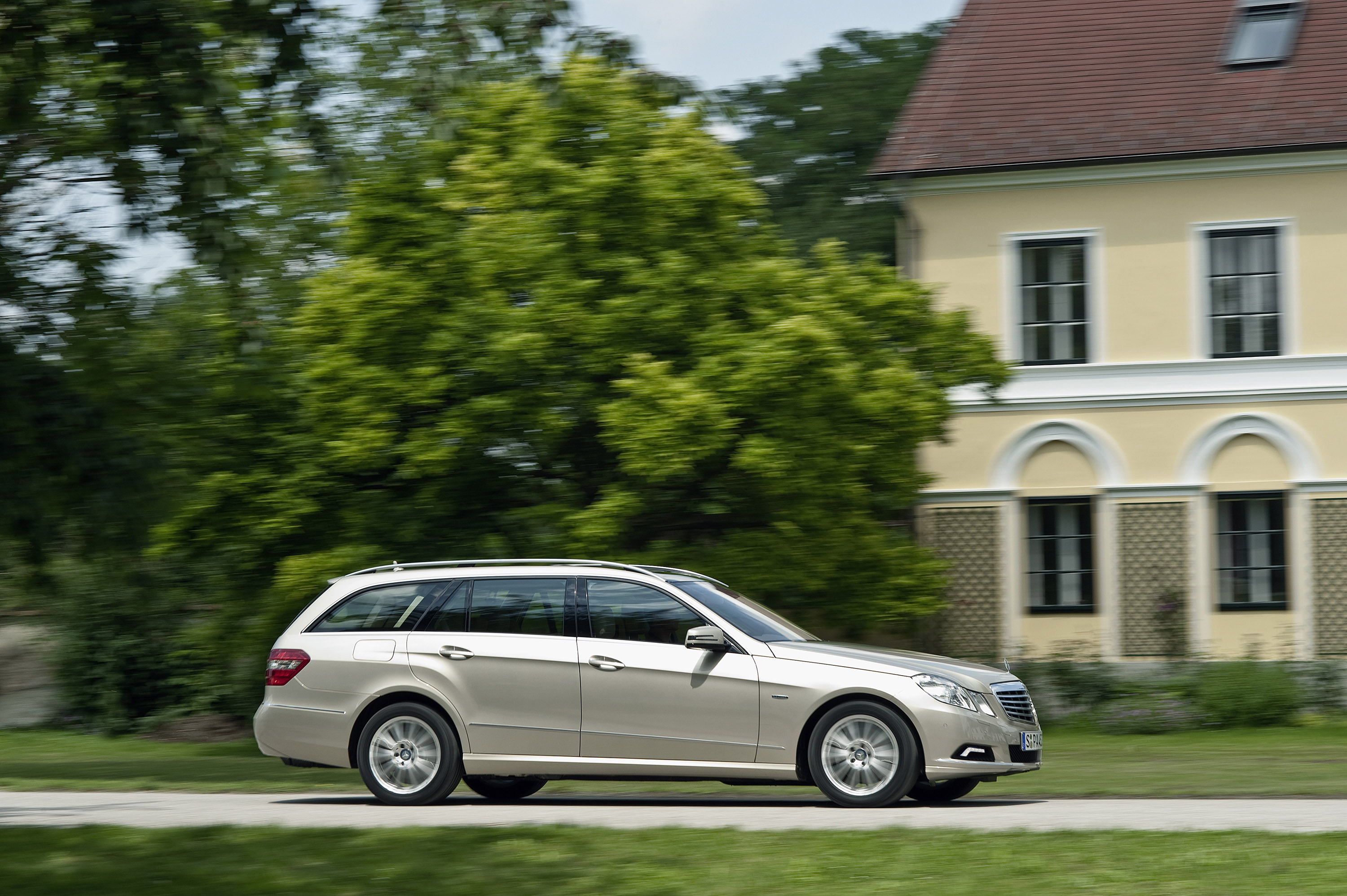 Mercedes-Benz E-Class Estate