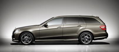 Mercedes-Benz E-Class Estate (2010) - picture 47 of 49