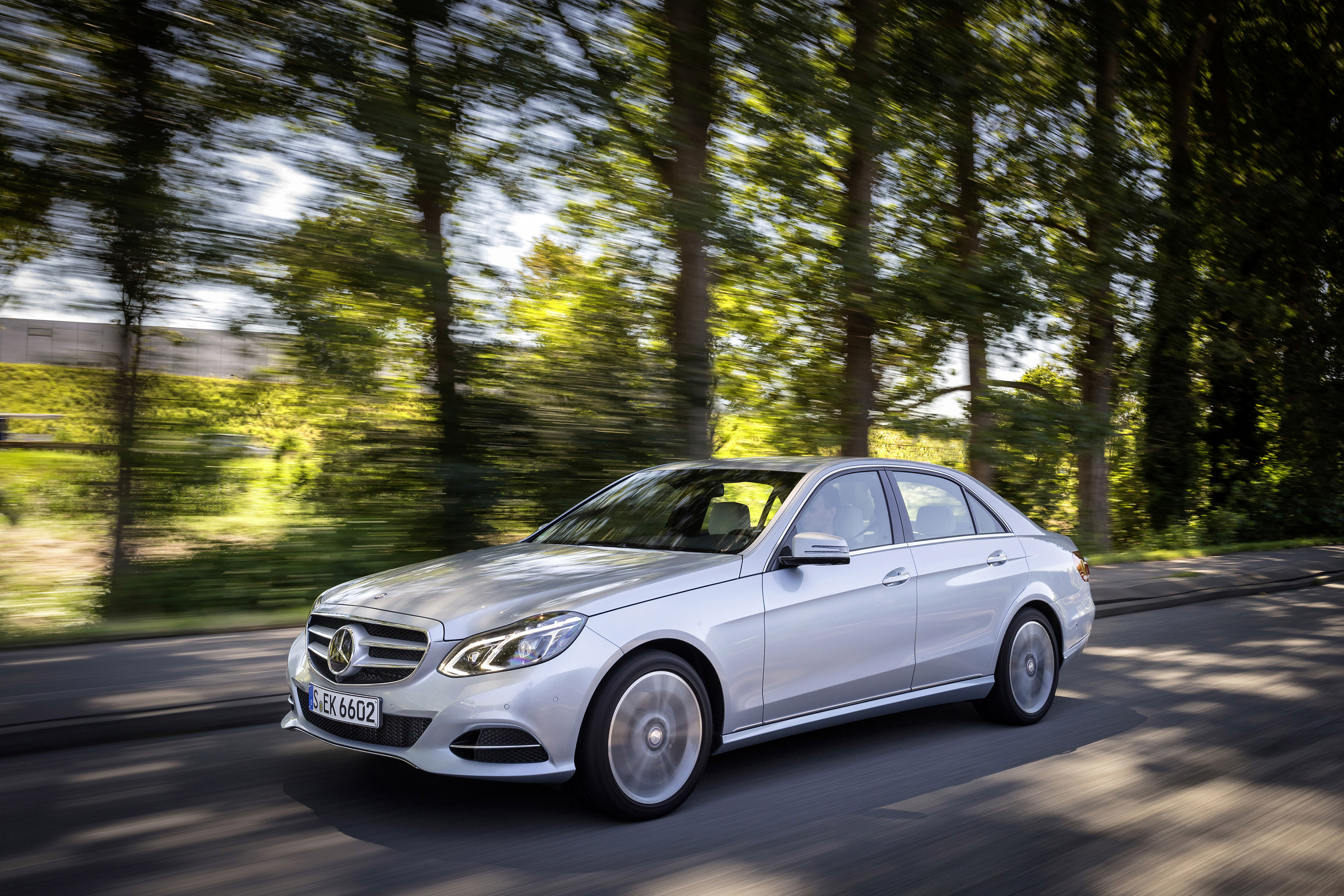 Mercedes-Benz E220 BlueTEC BlueEFFICIENCY Edition