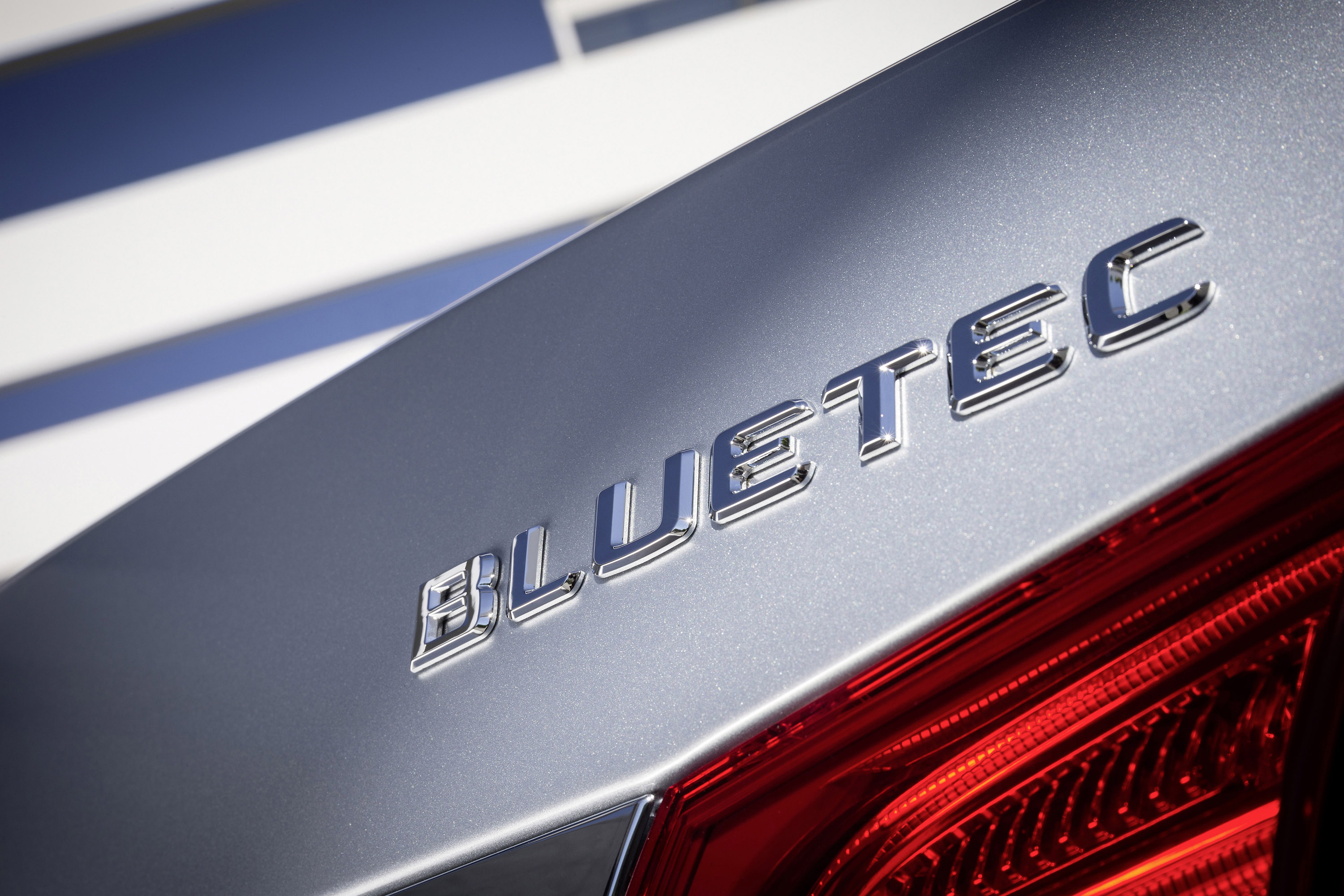 Mercedes-Benz E220 BlueTEC BlueEFFICIENCY Edition