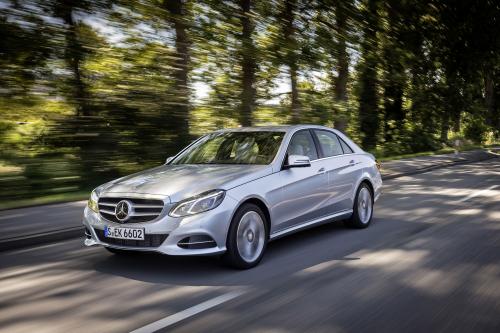 Mercedes-Benz E220 BlueTEC BlueEFFICIENCY Edition (2013) - picture 1 of 11