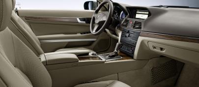 Mercedes-Benz E350 CDI Coupe (2010) - picture 12 of 14