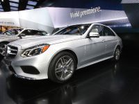 Mercedes-Benz E400 Hybrid Detroit (2013)