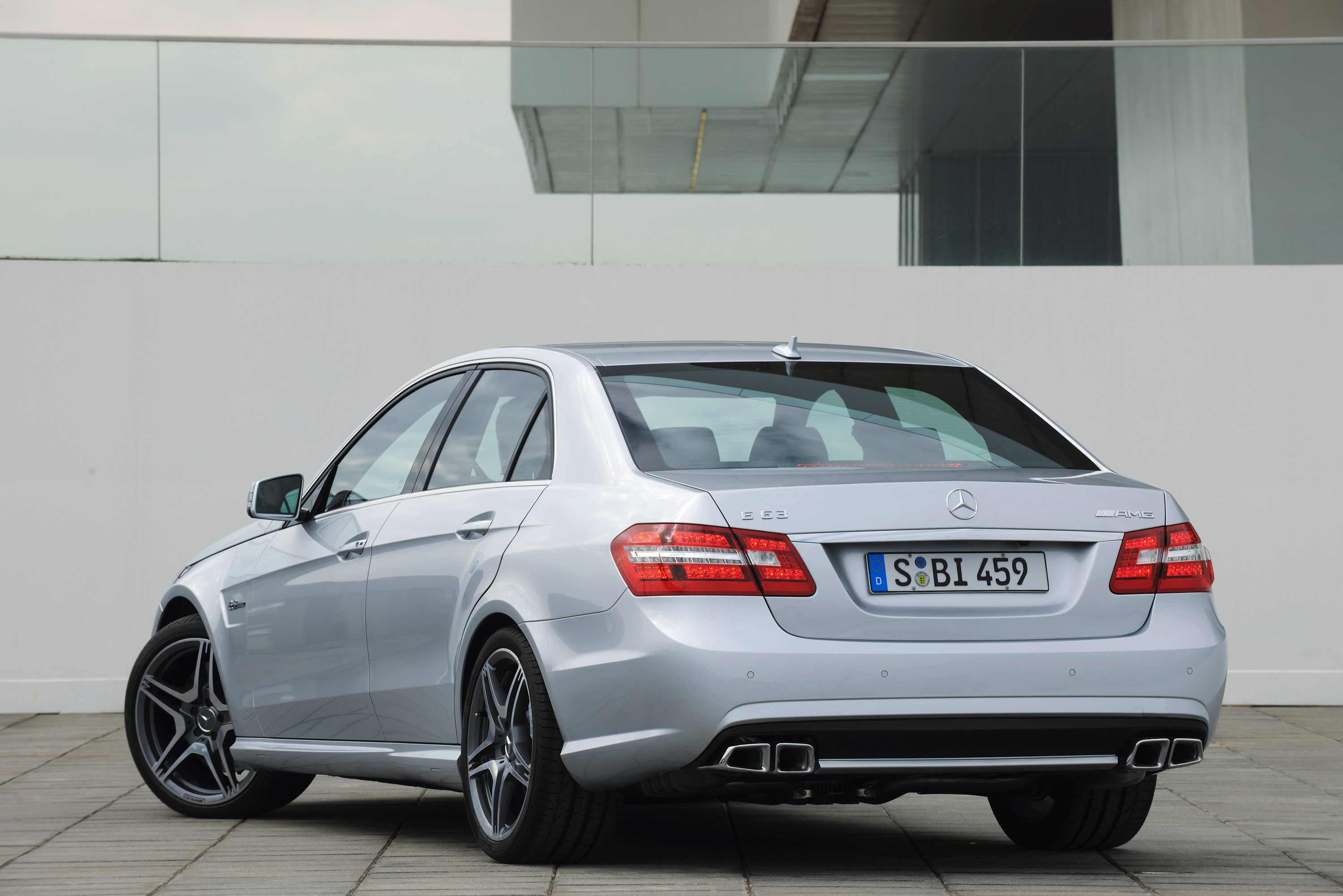 Mercedes-Benz E63 AMG Saloon