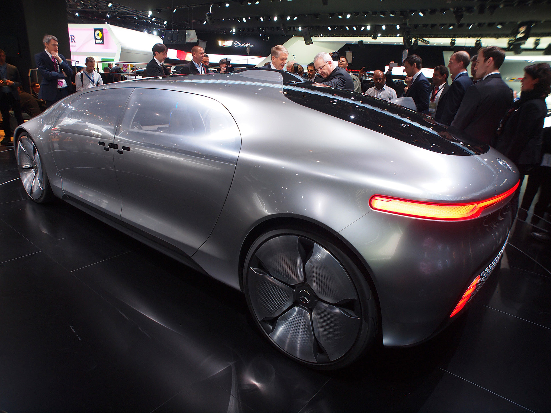 Mercedes-Benz F 015 Luxury in Motion Detroit