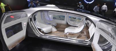 Mercedes-Benz F 015 Luxury in Motion Detroit (2015) - picture 4 of 6