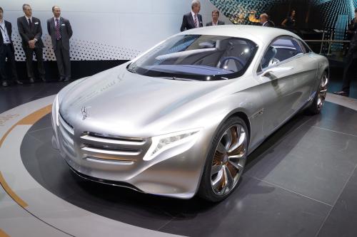 Mercedes-Benz F 125 research vehicle Frankfurt (2011) - picture 1 of 8