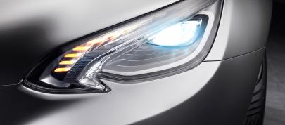 Mercedes-Benz F 800 Style (2010) - picture 15 of 22