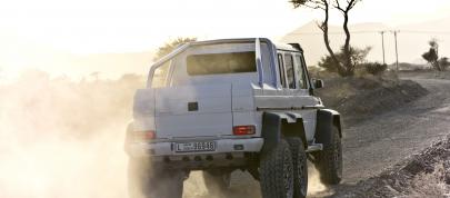 Mercedes-Benz G 63 AMG 6x6 Near-Series Show Vehicle (2013) - picture 15 of 17