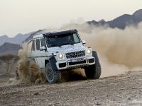 Mercedes-Benz G 63 AMG 6x6 Near-Series Show Vehicle (2013) - picture 4 of 17