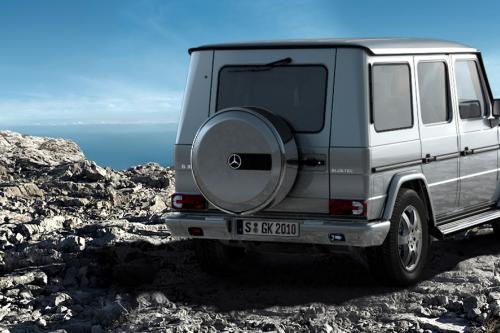 Mercedes-Benz G350 BlueTEC (2010) - picture 1 of 4