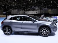 Mercedes-Benz GLA-Class Geneva (2014) - picture 3 of 5