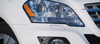 Mercedes-Benz ML 320 BlueTEC (2009) - picture 4 of 21