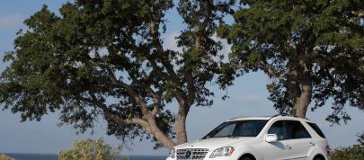 Mercedes-Benz ML 320 BlueTEC (2009) - picture 12 of 21