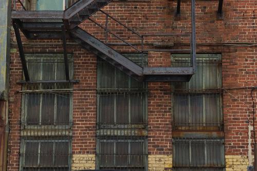 Mercedes-Benz ML 450 HYBRID (2010) - picture 8 of 27