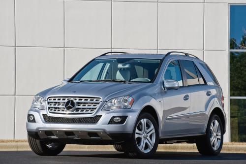Mercedes-Benz ML 450 HYBRID (2010) - picture 16 of 27