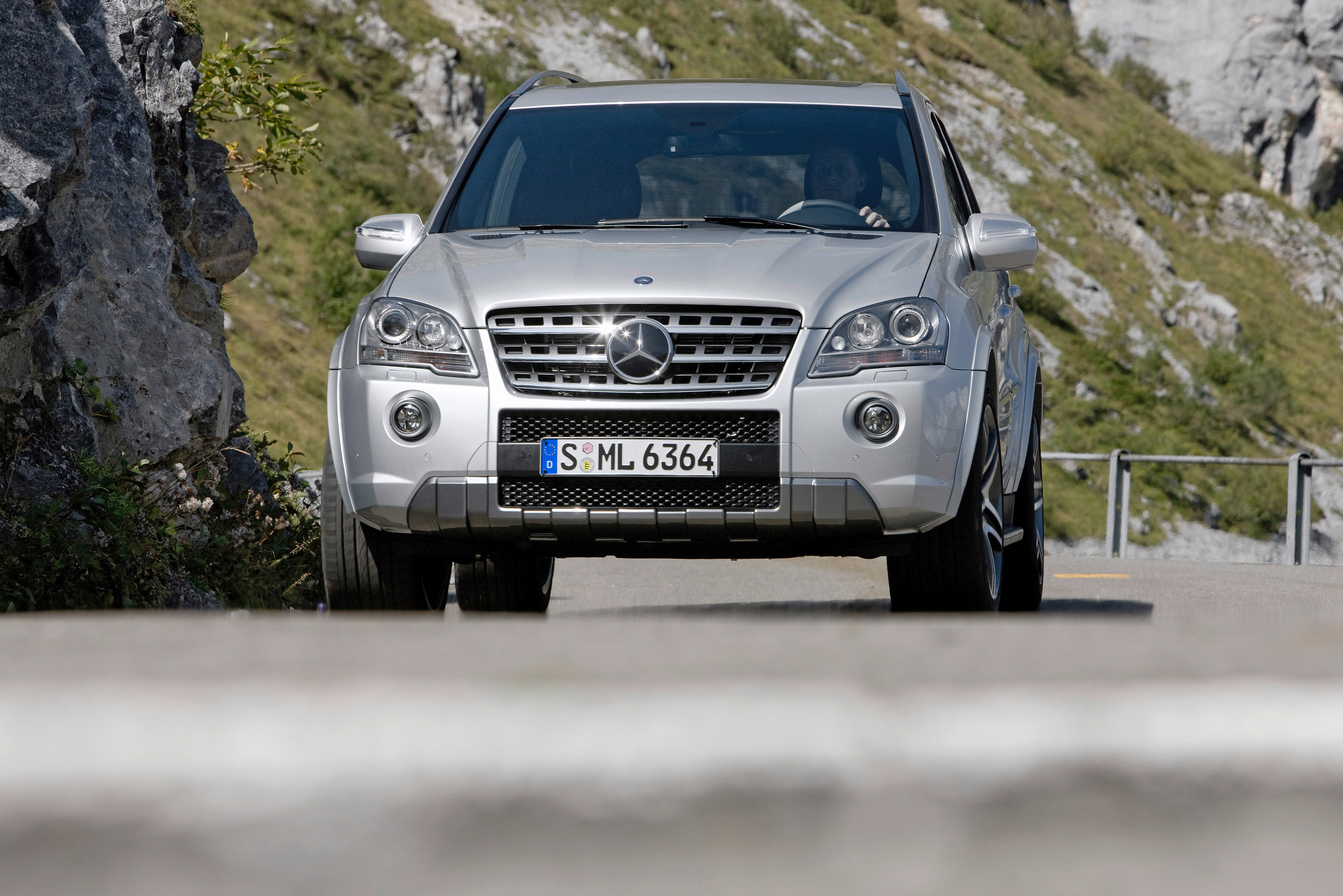 Mercedes-Benz ML 63 AMG 10th Anniversary