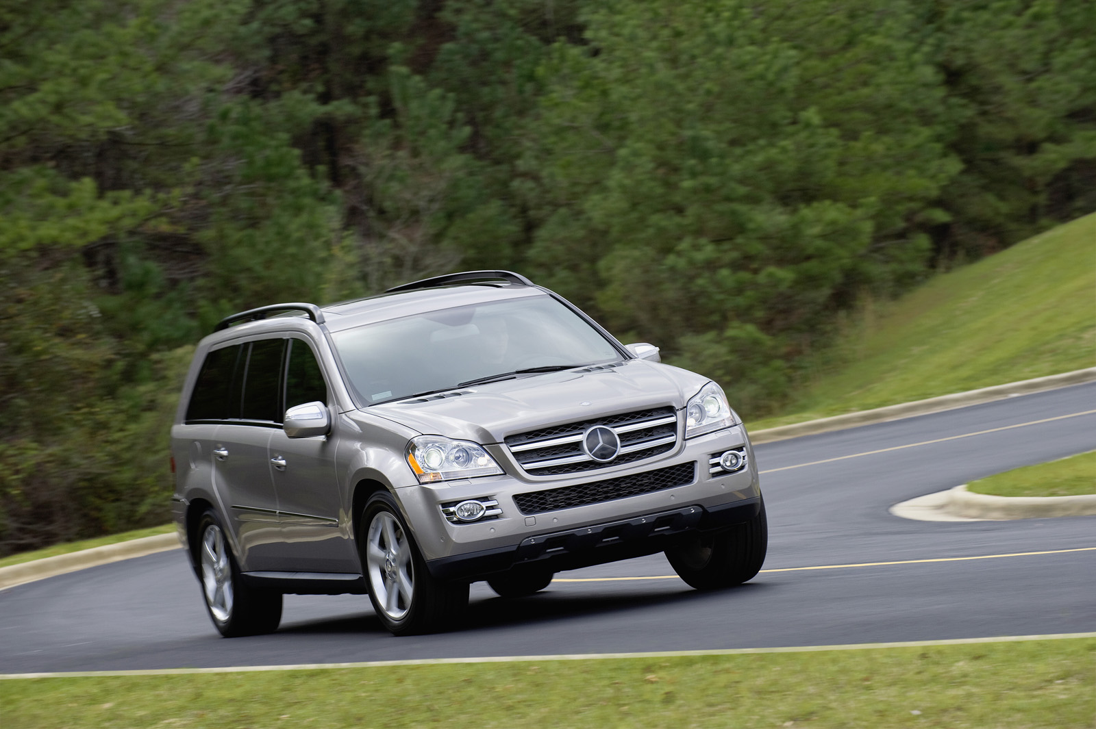 Mercedes-Benz R, ML, and GL 320 BlueTEC