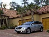 Mercedes-Benz R, ML, and GL 320 BlueTEC (2007) - picture 14 of 20