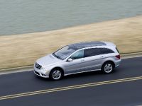 Mercedes-Benz R, ML, and GL 320 BlueTEC (2007)