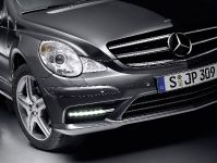 Mercedes-Benz R 350 Grand Edition (2009) - picture 3 of 7