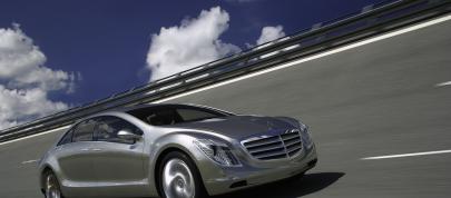 Mercedes-Benz F 700 Road to the Future (2008) - picture 7 of 12