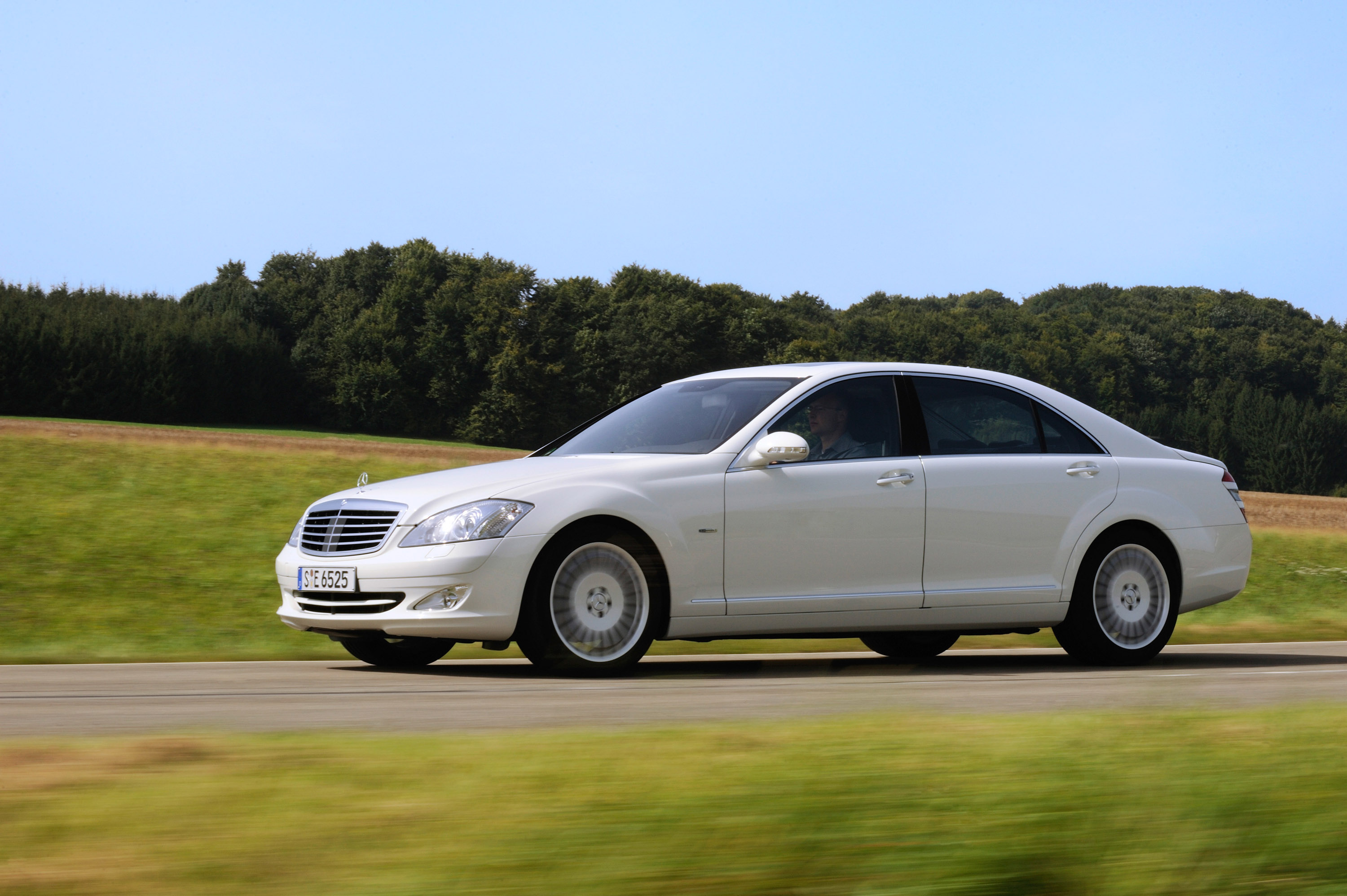 Mercedes-Benz S 320 CDI BlueEFFICIENCY