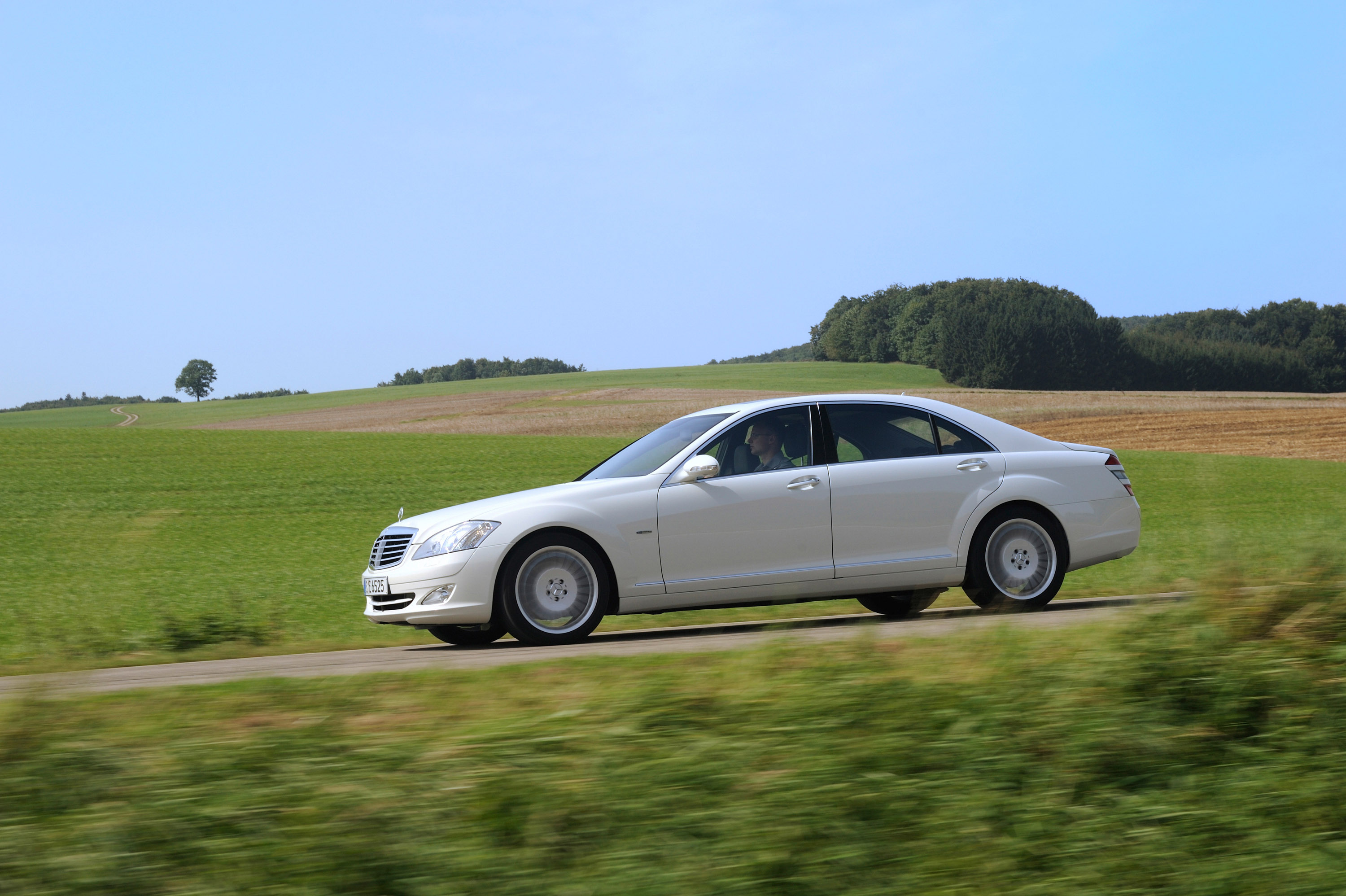 Mercedes-Benz S 320 CDI BlueEFFICIENCY