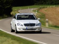 Mercedes-Benz S 320 CDI BlueEFFICIENCY (2009) - picture 5 of 10