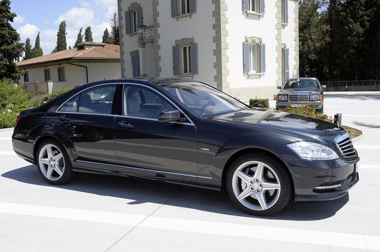 Mercedes-Benz S-Class Grand Edition W221