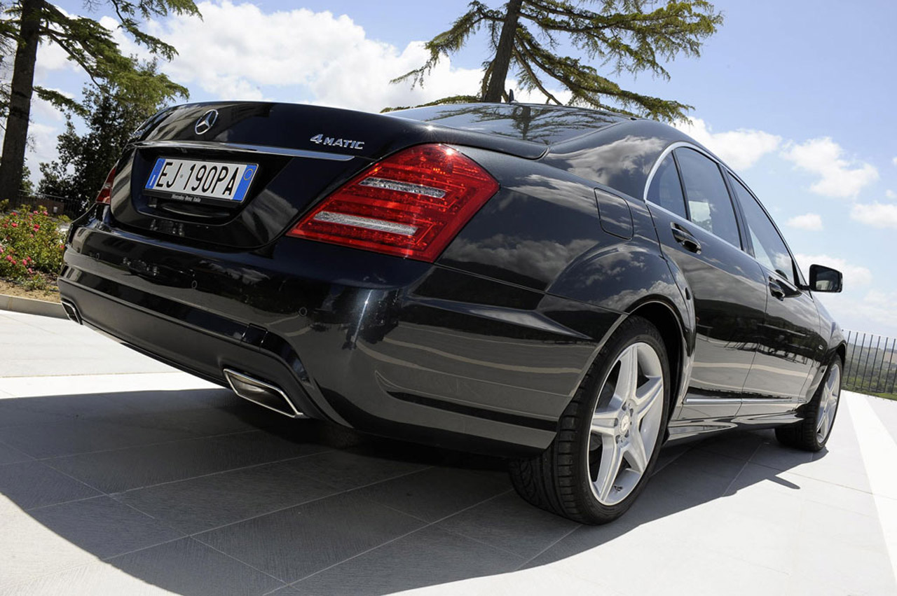 Mercedes-Benz S-Class Grand Edition W221