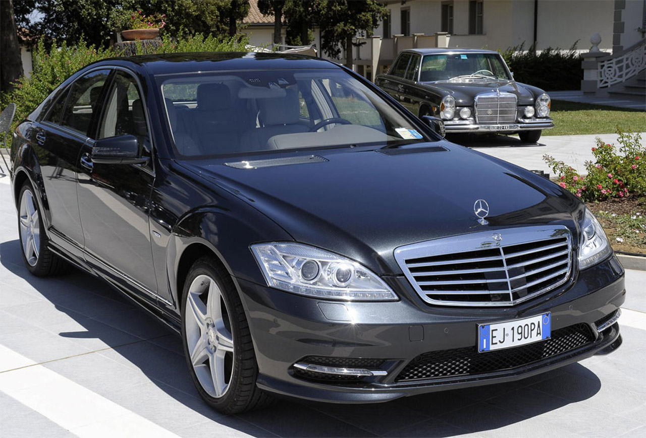 Mercedes-Benz S-Class Grand Edition W221