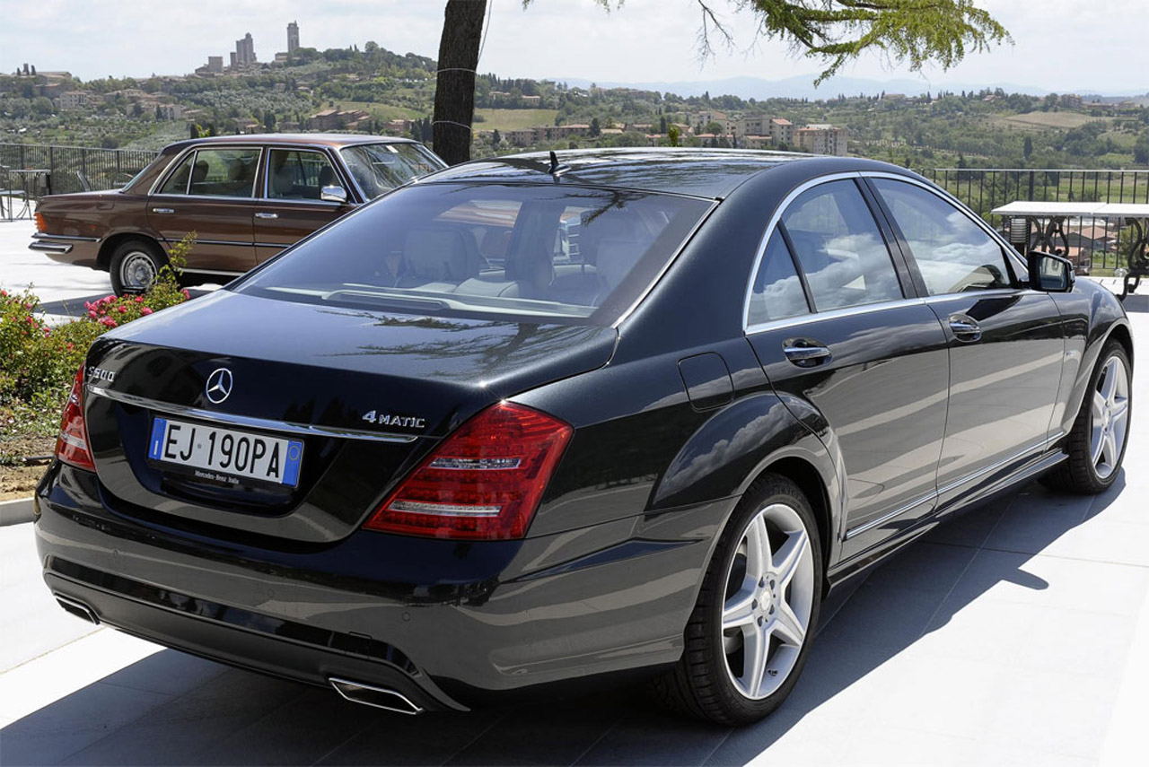 Mercedes-Benz S-Class Grand Edition W221