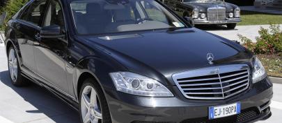 Mercedes-Benz S-Class Grand Edition W221 (2012) - picture 7 of 21
