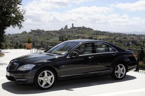 Mercedes-Benz S-Class Grand Edition W221 (2012) - picture 1 of 21