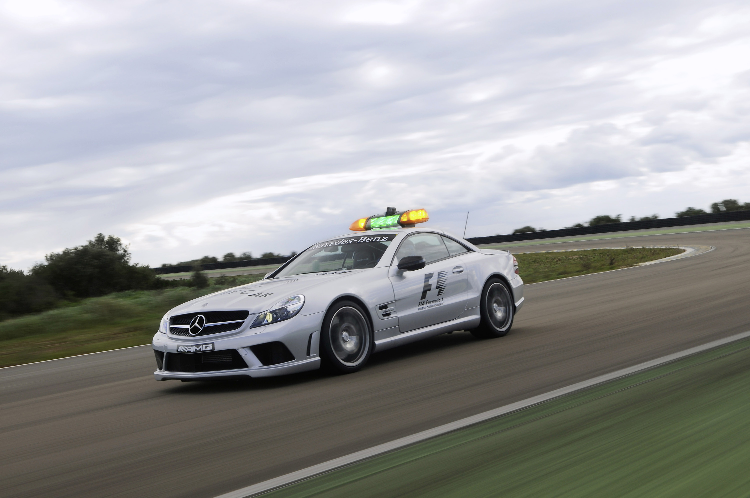 Mercedes-Benz SL 63 AMG Safety Car