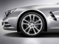 Mercedes-Benz SL Accessories (2012) - picture 3 of 10
